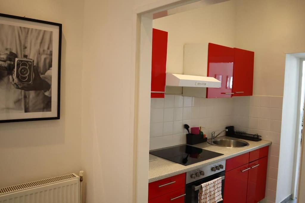 Bloom - Cozy Apartment, 5 Stops To City Center Wenen Buitenkant foto